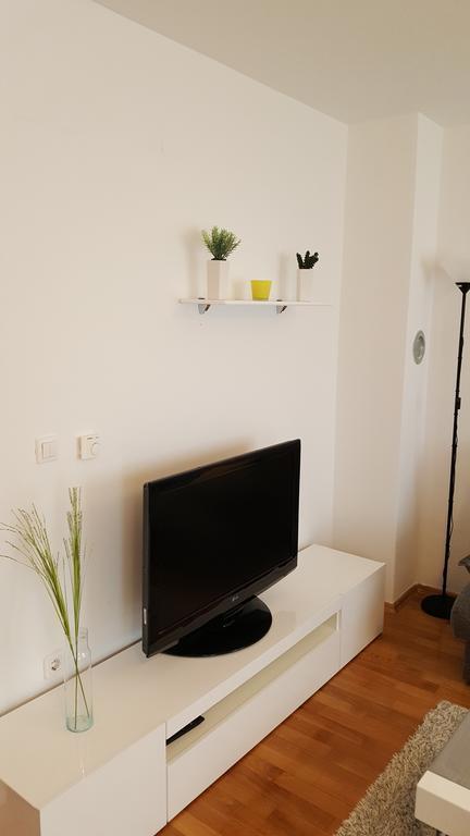 Apartment Roko Osijek Extérieur photo